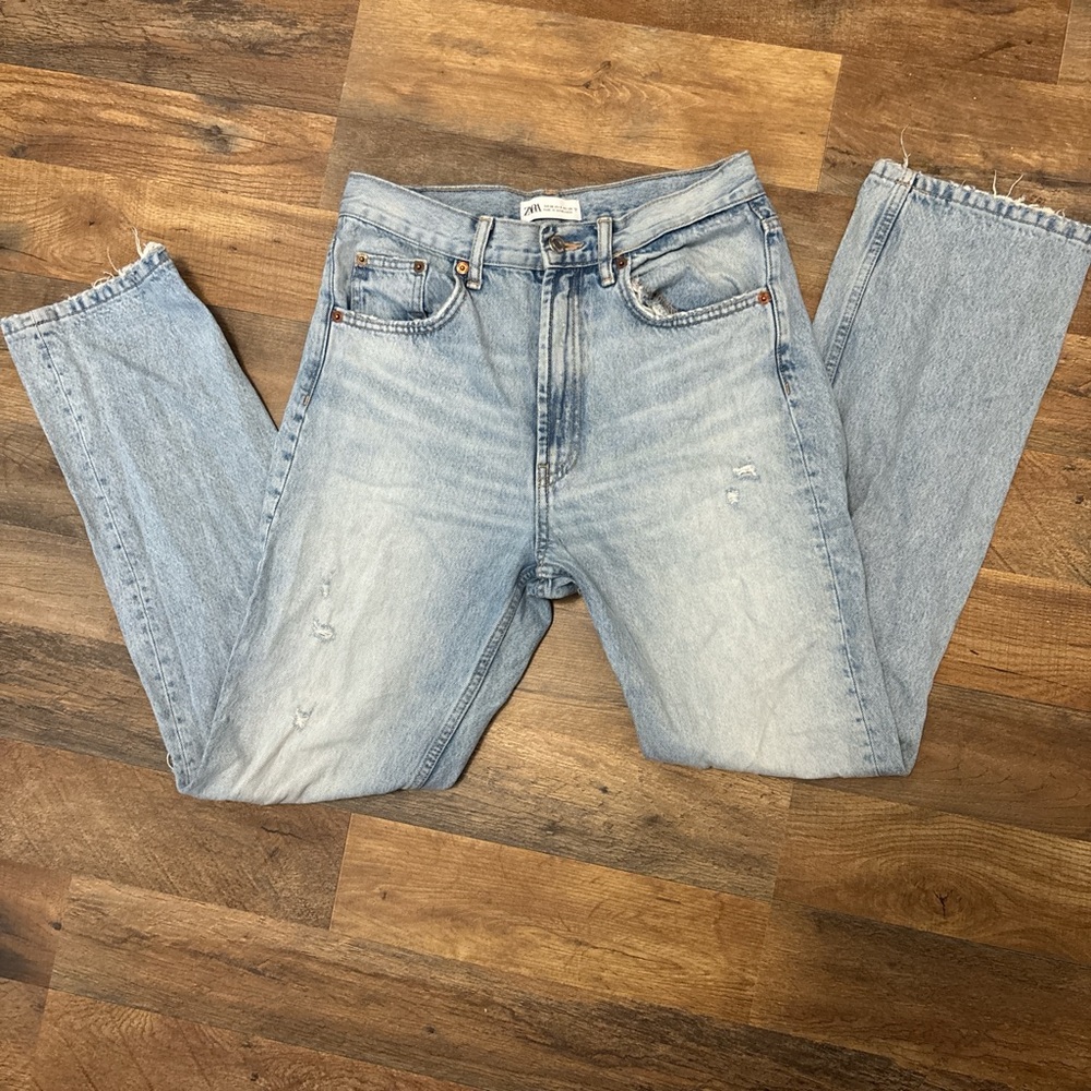 Zara Faded Blue Denim Jeans
